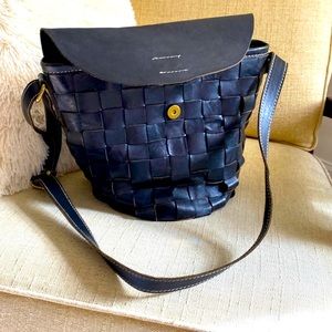 BALINESE AUTHENTIC | Handmade Genuine Leather Bucket Purse